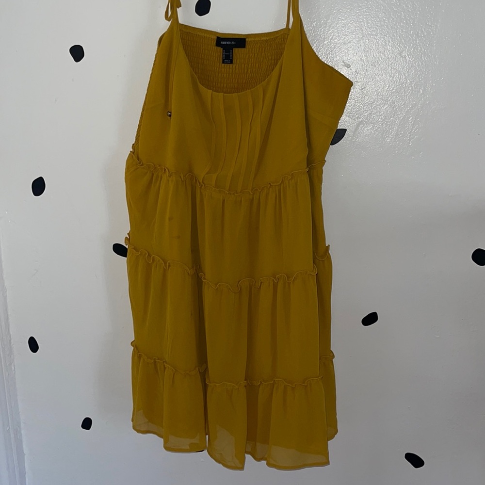 Cute yellow dress